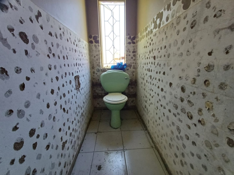 5 Bedroom Property for Sale in Wolmaransstad North West